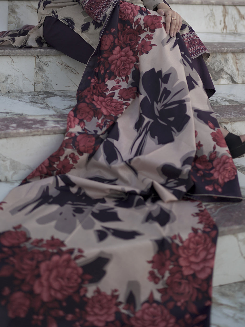 SEHAR ANGAIZ – Lawn 3 PCS